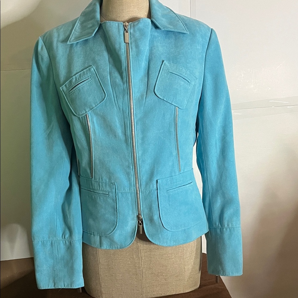 😄Faux suede fitted jacket Robin egg blue (medium?)